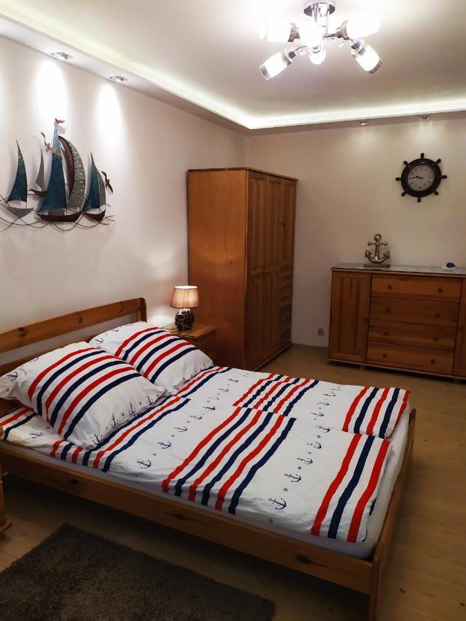 Апартаменты Apartament Pod Zaglami Свиноуйсьце Экстерьер фото